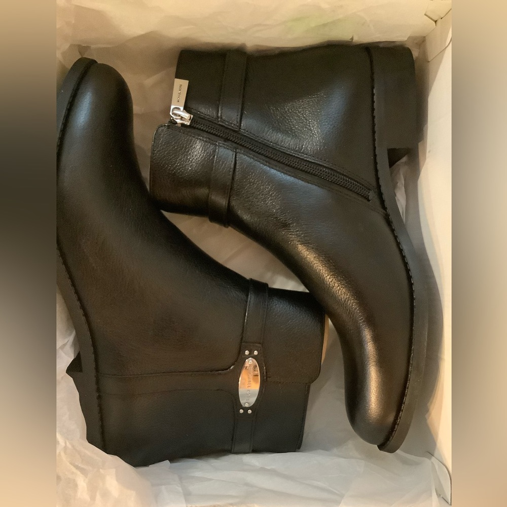 Michael Kors Boots